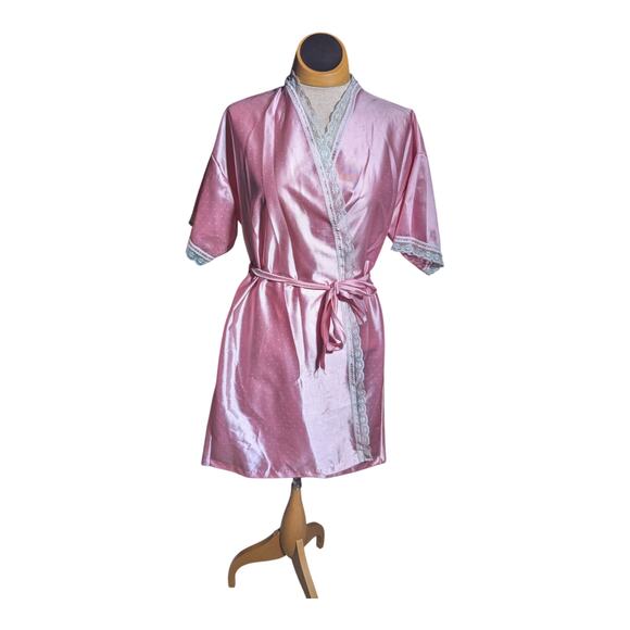 Vtg 1980s Denise Bubblegum Pink Satin Dot Textured Short Sleeve Lace Trim Robe M - Picture 2 of 6